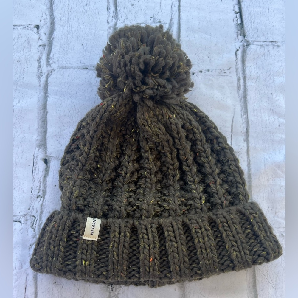 Re Pim Pom Knitted Beanie Green Os - image 1
